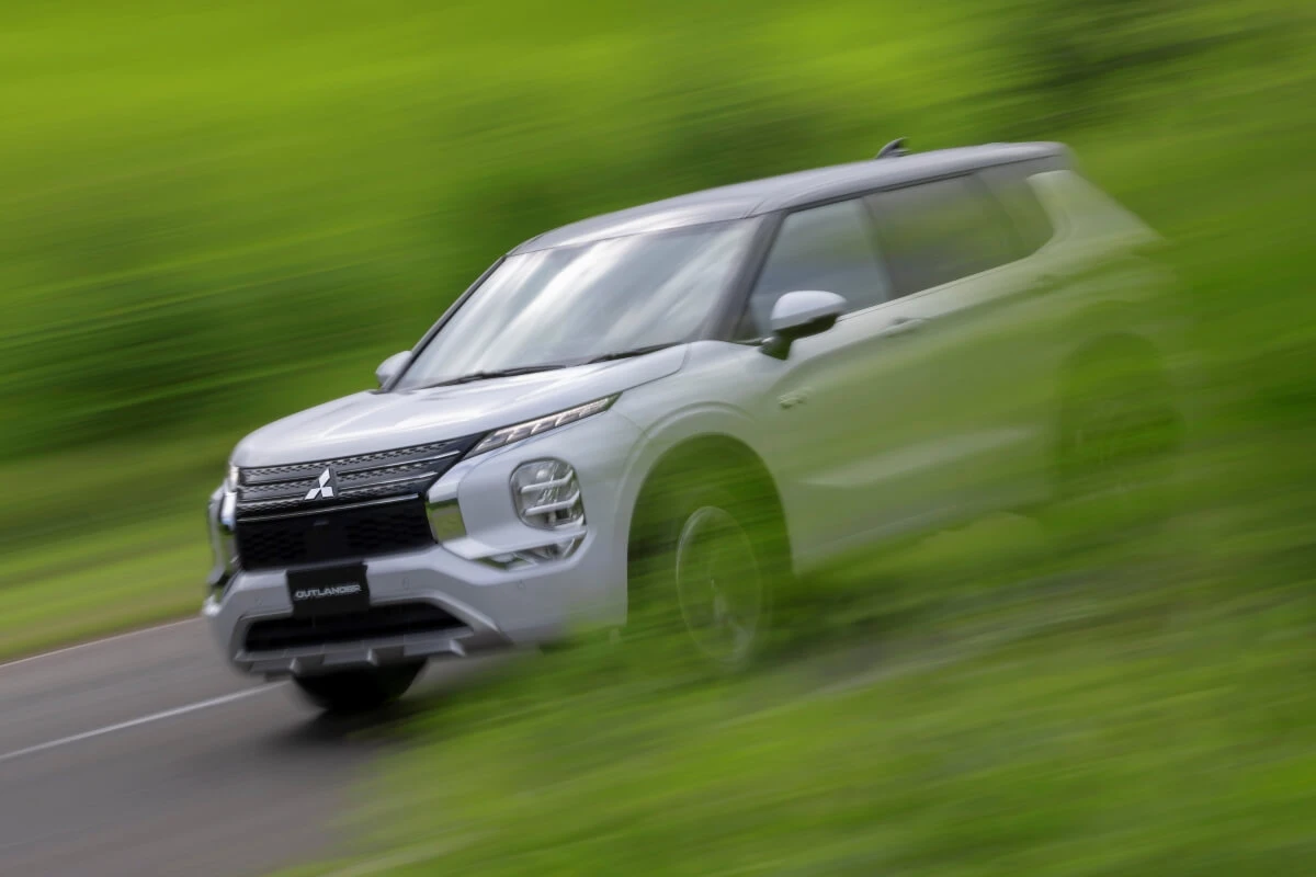 Outlander Phev1